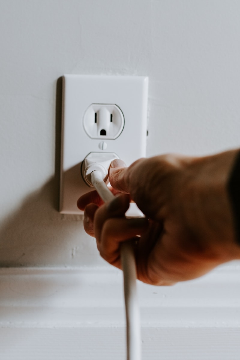 60937b81e6a5c90f6f8acc63_kelly-sikkema-fZirmwarM0E-unsplash-p-800
